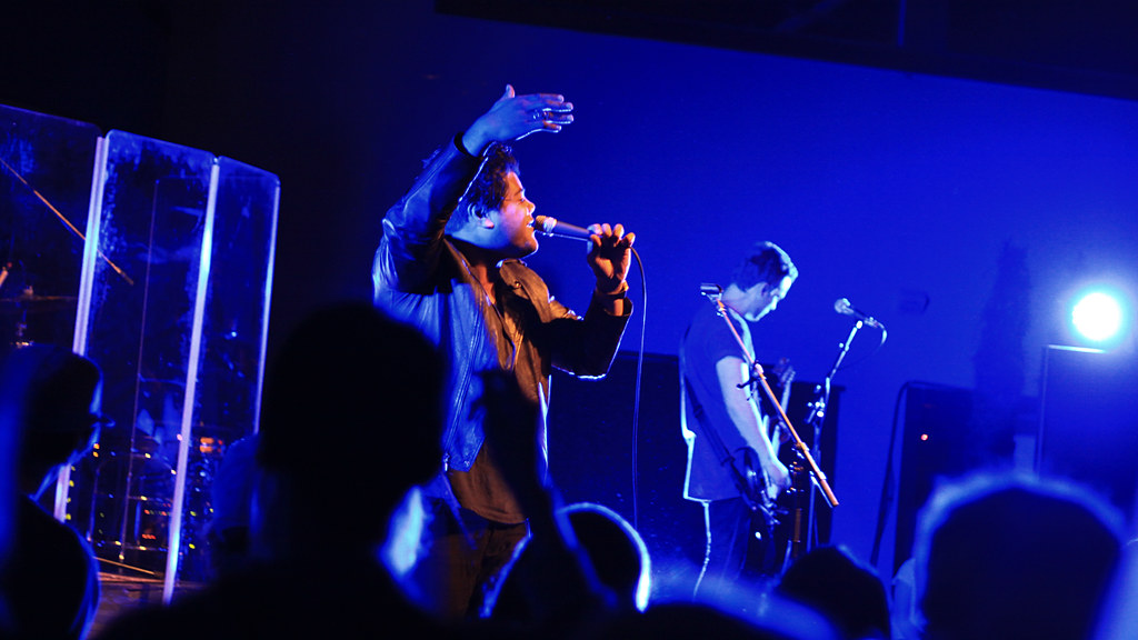 Parachute playing live